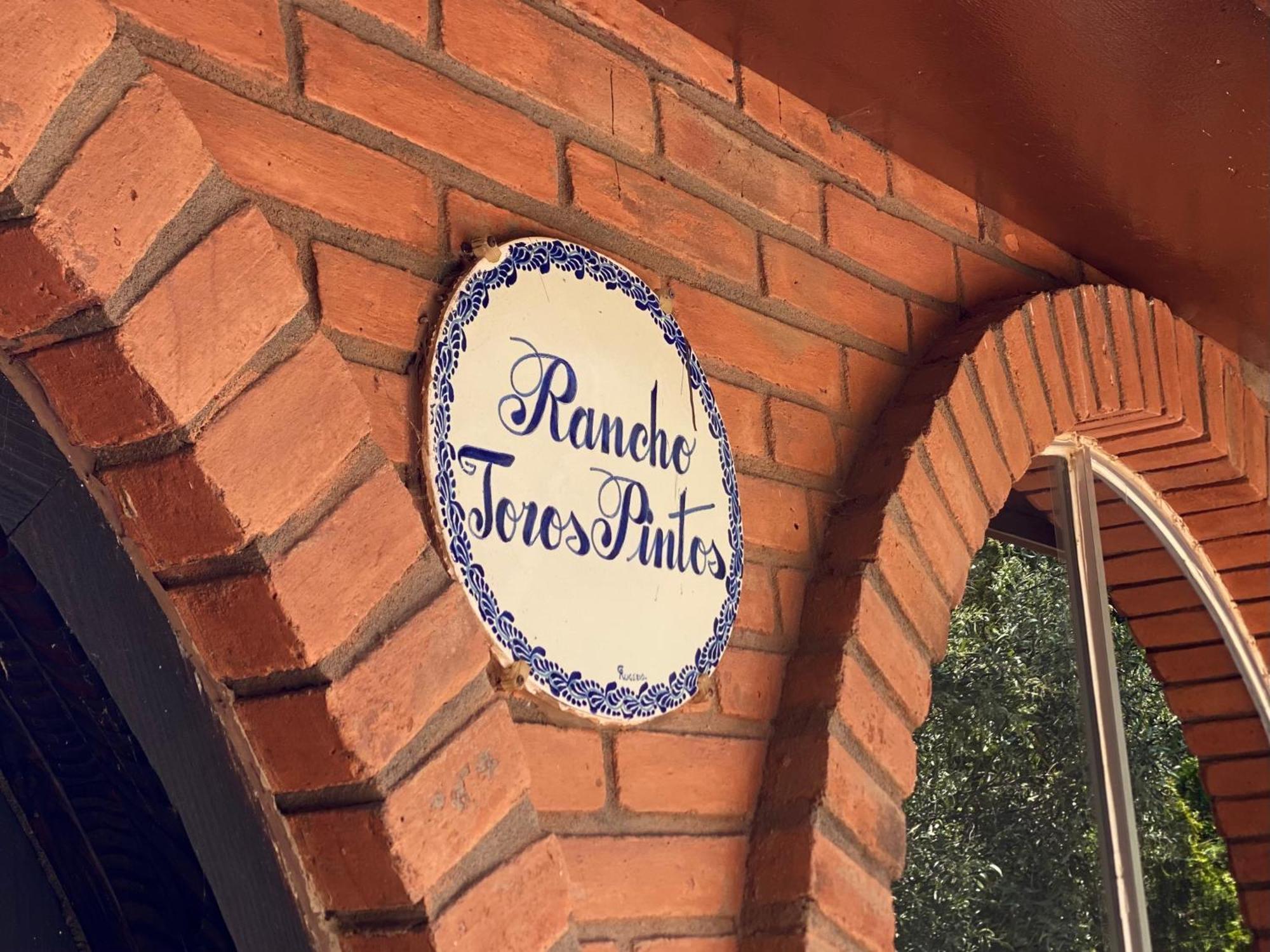 バジェ・デ・グアダルーペ Rancho Toros Pintosヴィラ エクステリア 写真